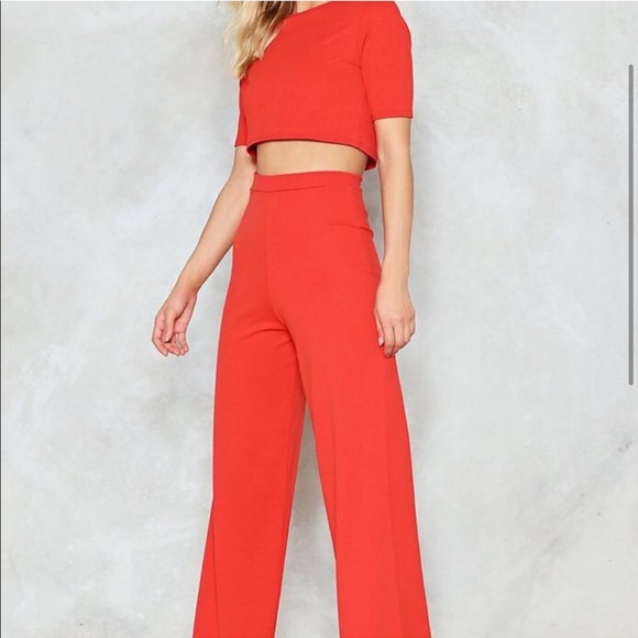 Red 2-Piece Pantsuit - Picture 3 of 6